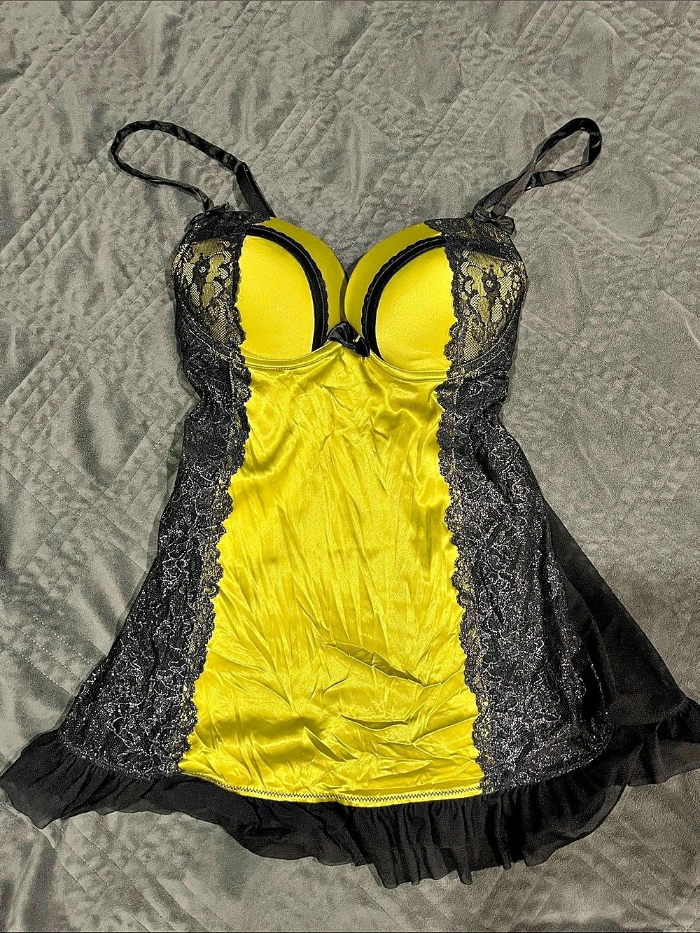 La Senza Yellow & Black Satin Chemise Size Small